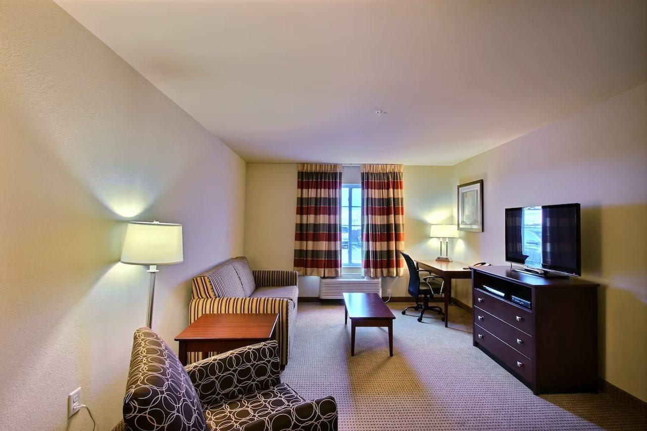 Americinn By Wyndham Oshkosh Eksteriør billede